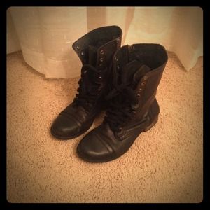 Steve Madden Troopa Boot (Reserved)