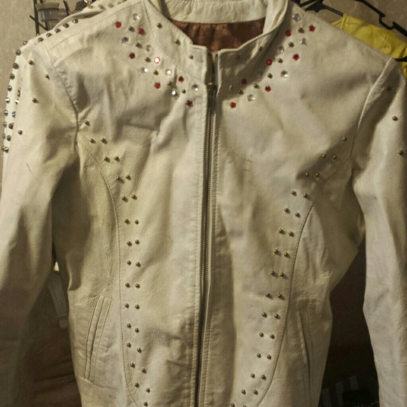 Leather jacket - Picture 2 of 2