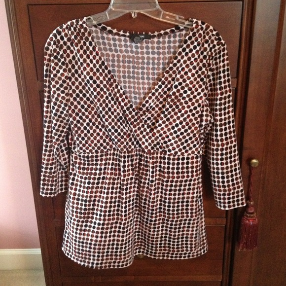 Alfani V-neck top.