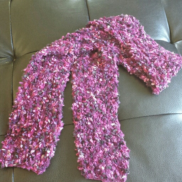NWOT Purples Knit Scarf