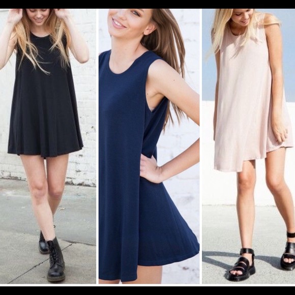ISO for trade! Alena in black, blush, or navy!
