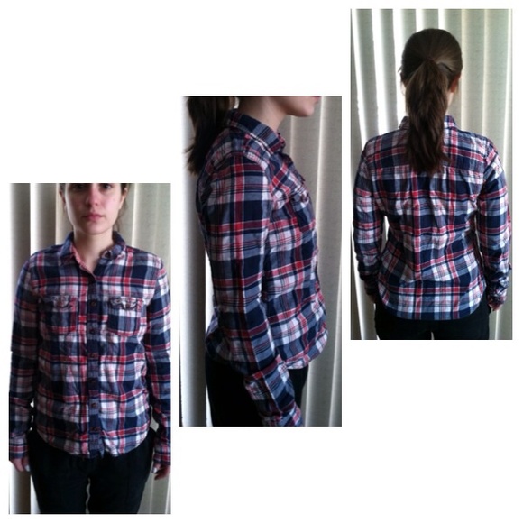 [Hollister] Navy and Red Plaid Flannel Shirt - Picture 6 of 6