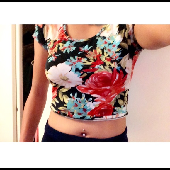 Forever21 floral croptop