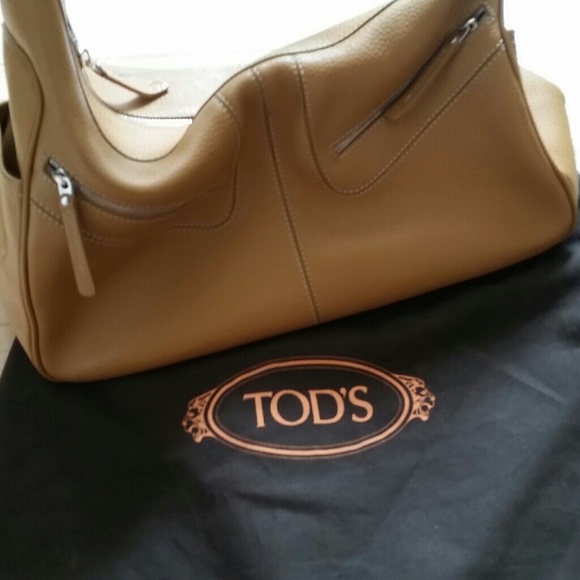 Tod's shoulder bag in a caramel brown - Picture 2 of 4