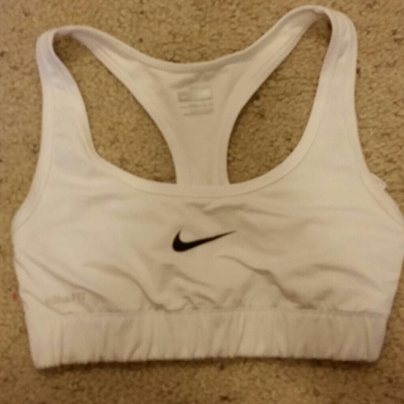 White Nike pro sports bra