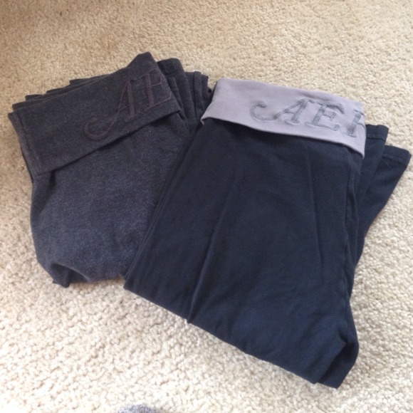 2 Aerie yoga pants