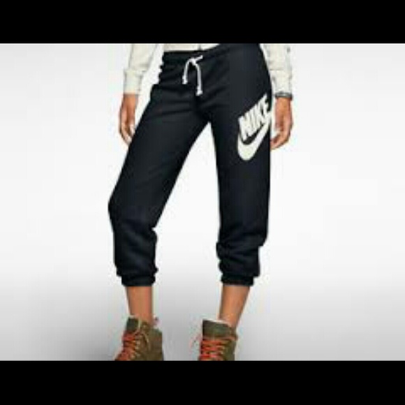 Nike pants and Mossimo sweater BUNDLE