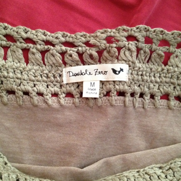 Crochet Top - Picture 2 of 4