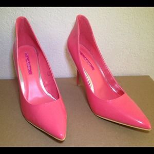 DSW pink patent pumps heels