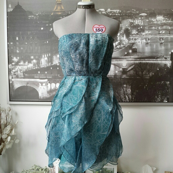 Halston Heritage Dresses & Skirts - FINAL REDUCTION! HHBlue Printed Silk Organza Dress