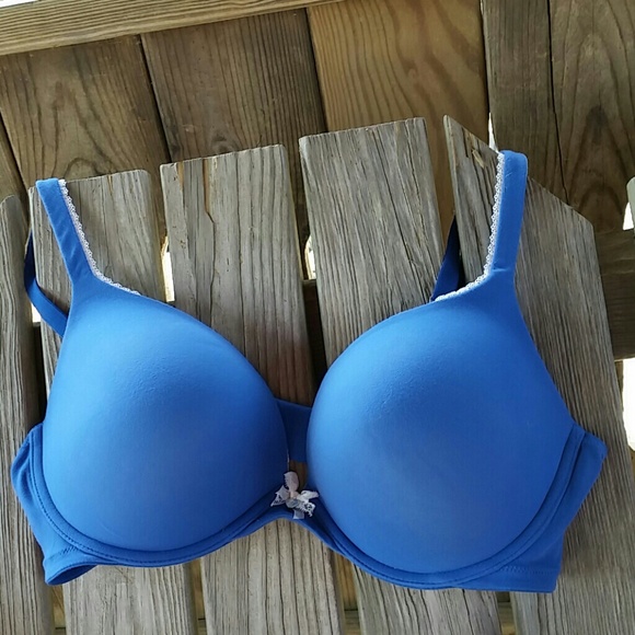 Victoria's Secret body by victoria push up
