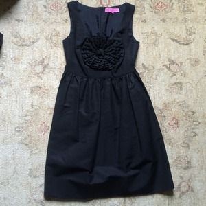 Sold!! Super cute black Sinclaire dress!