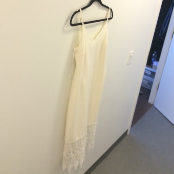 NWT off white midi dress