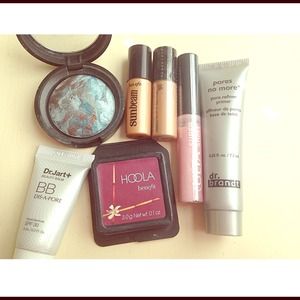 MAKEUP BUNDLE