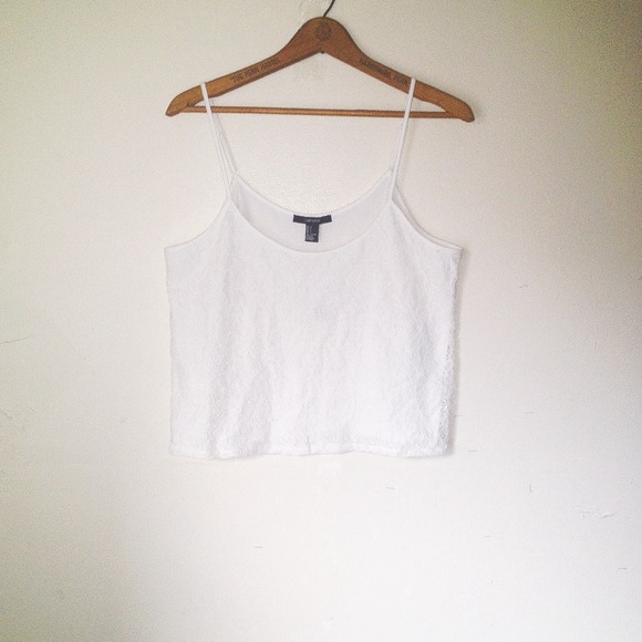 🔰SOLD🔰F21 Cream Floral Lace Cami Tank Top - Picture 2 of 4