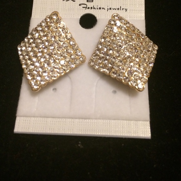 Bling bling earrings new!