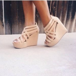 Relisted for @victorioustyle // Nude Wedges