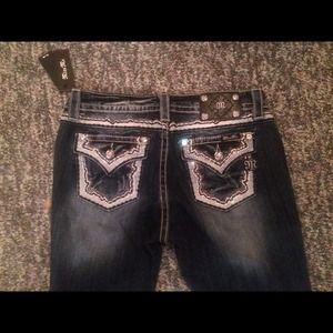 Bundle for @univix88