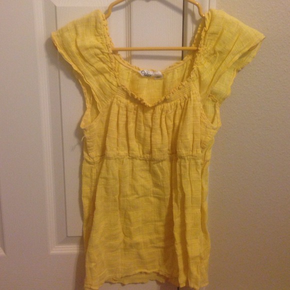 Yellow top from Cato