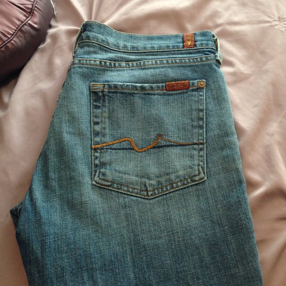 REDUCED! Authentic 7 For All Mankind Jeans Size 32