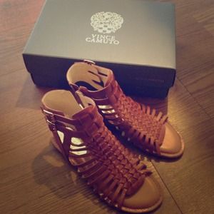 Vince Camuto Kensil Sandals