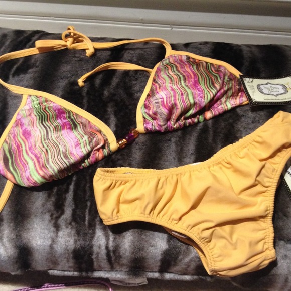 Retro hot itsy bitsy bikini NEW with TAGS