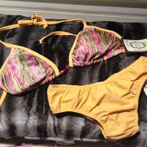 Retro hot itsy bitsy bikini NEW with TAGS