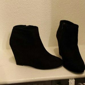 Suede Forever 21 heels