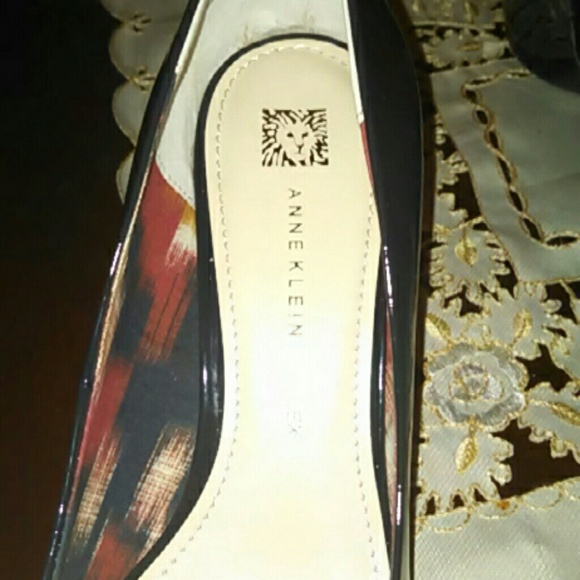 Blue Pumps - Picture 4 of 4