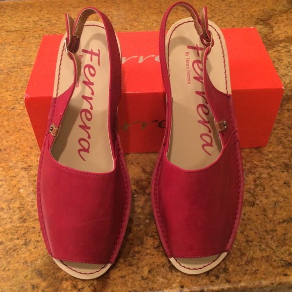 REDUCED!! Henry Ferrera red sandals-CUTE!