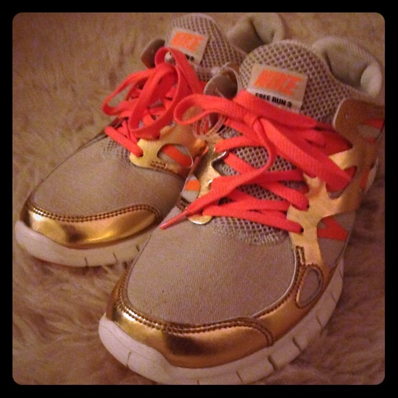 New Nike Free Run 2 running shoes