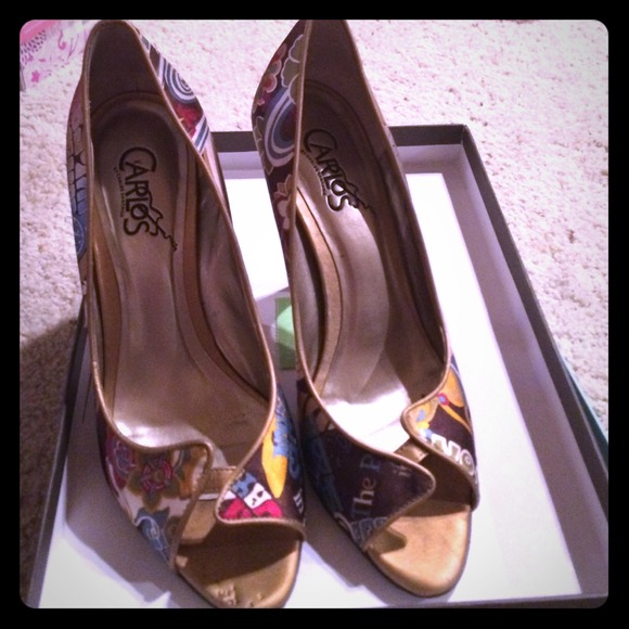 Awesome shoes Carlos Santana