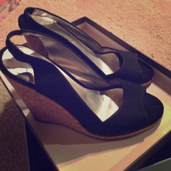 Cute black wedge shoes