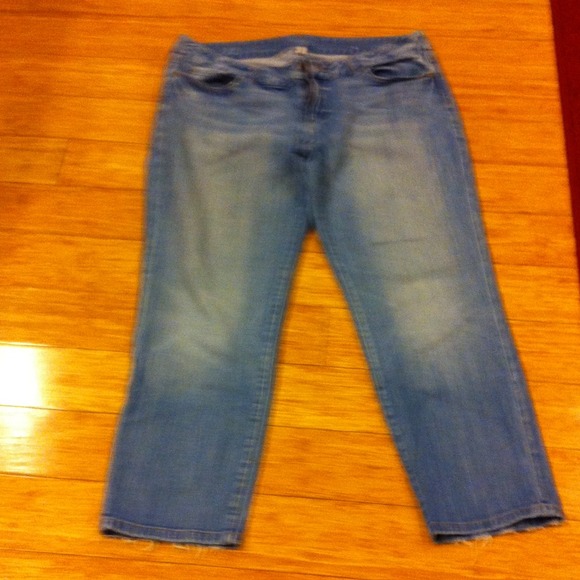 Loft kinda distress but not totally it's capris