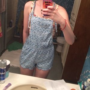 Rue 21 adorable overall romper!