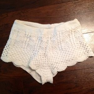 H&M lace shorts