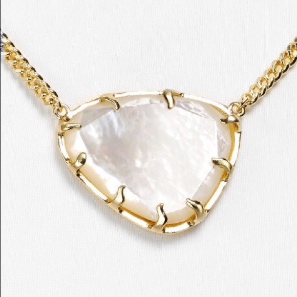 KENDRA SCOTT necklace