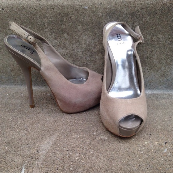 🤑SALE•Slingback Peep-toe Stilettos by Bakers - Picture 4 of 4