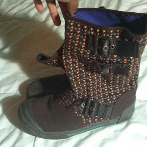 Rocket dog boots
