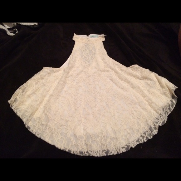 Urban Outfitters crop top