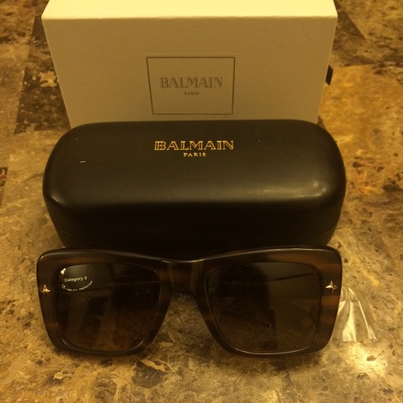 Brand new 100% AUTHENTIC Balmain Sunglasses - Picture 1 of 3