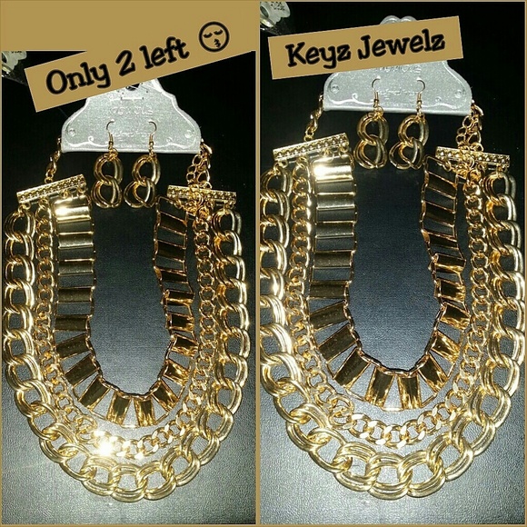 Necklace Set