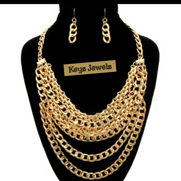 Necklace Set