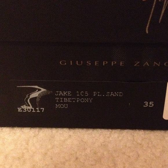 Giuseppe Zanotti Jake Peep Toe Platform Sandals - Picture 4 of 4