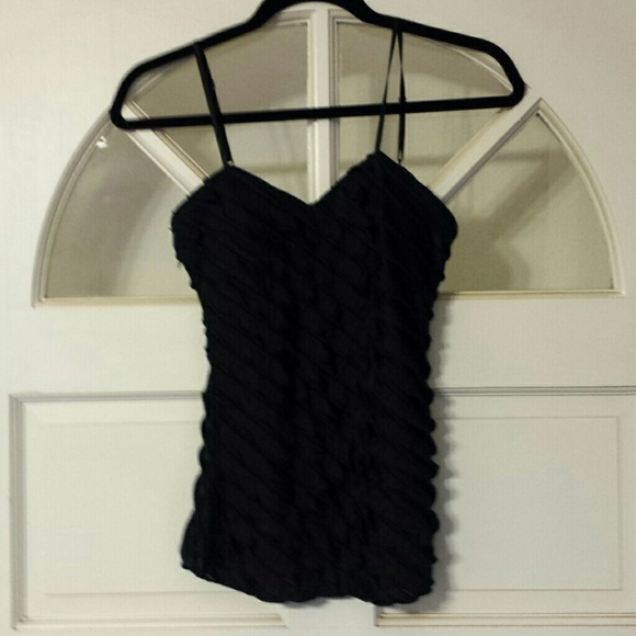 Black ruffle tiered tank top