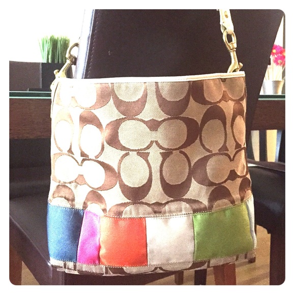 👜Coach ***multi colored perfect for Summer