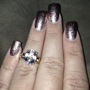 Gold tone jewel ring