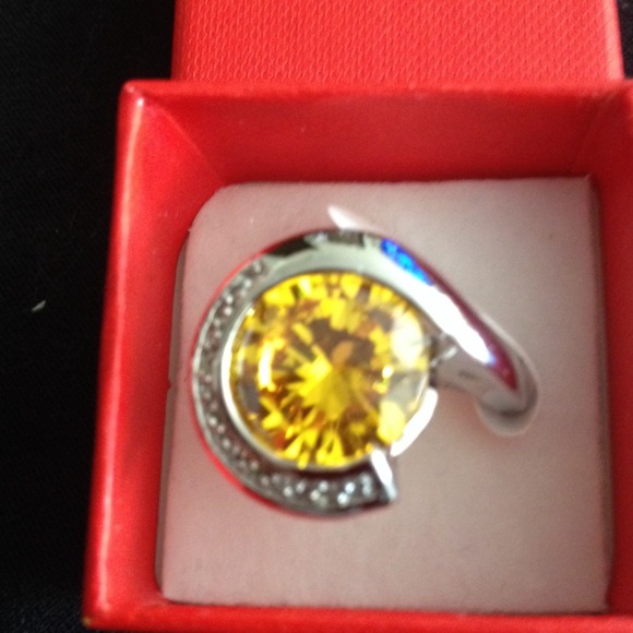 Ring & peridot mens (2)