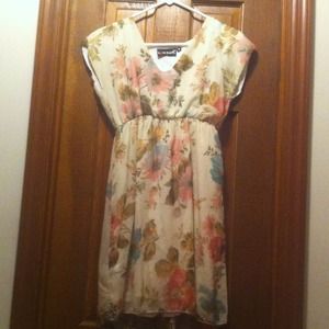 Pretty flowing flower sundress