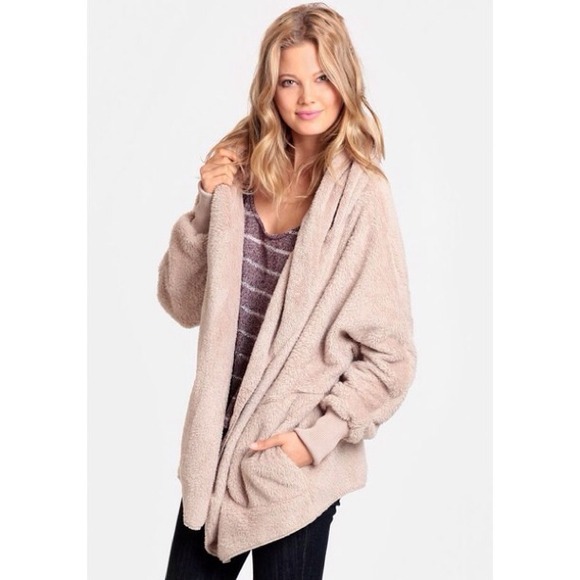 🌀95🌀Threadsence Fluffy Jacket - Picture 1 of 2